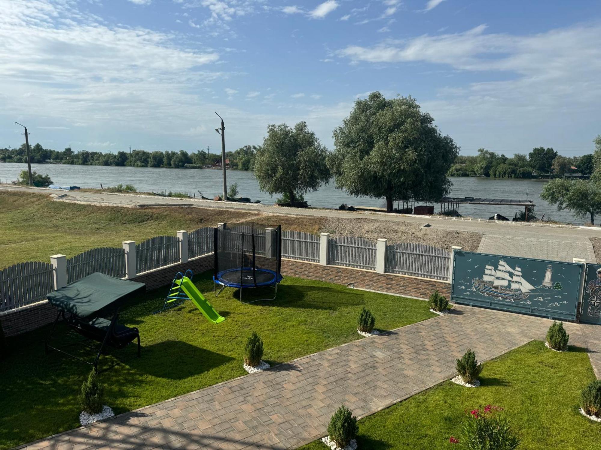 Casa Cristal Sulina Hotel Exterior photo